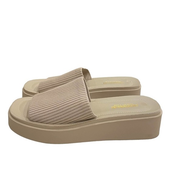 CUSHIONAIRE Women's Pim Platform Sandal KNIT with Memory Foam SZ 10 Taupe Weave - Picture 5 of 10